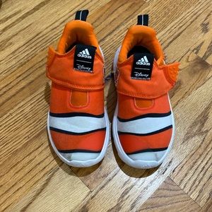 Nemo adidas tennis shoes